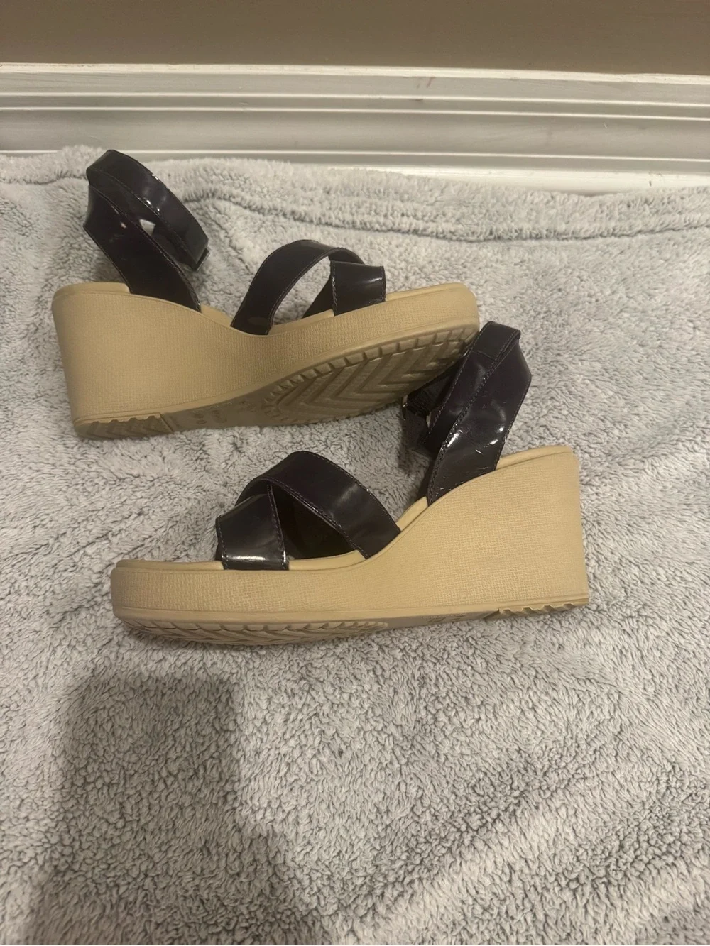 CROCS Patent Leather-Look Ankle Strap Wedges in dark purple and Tan